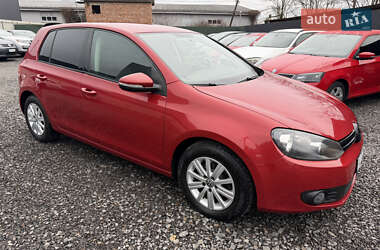 Хэтчбек Volkswagen Golf 2010 в Мукачево