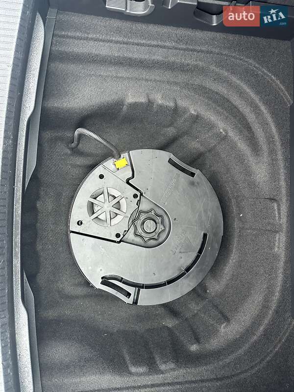 Универсал Volkswagen Golf 2019 в Луцке