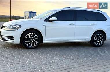 Универсал Volkswagen Golf 2018 в Киеве