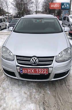 Універсал Volkswagen Golf 2008 в Луцьку