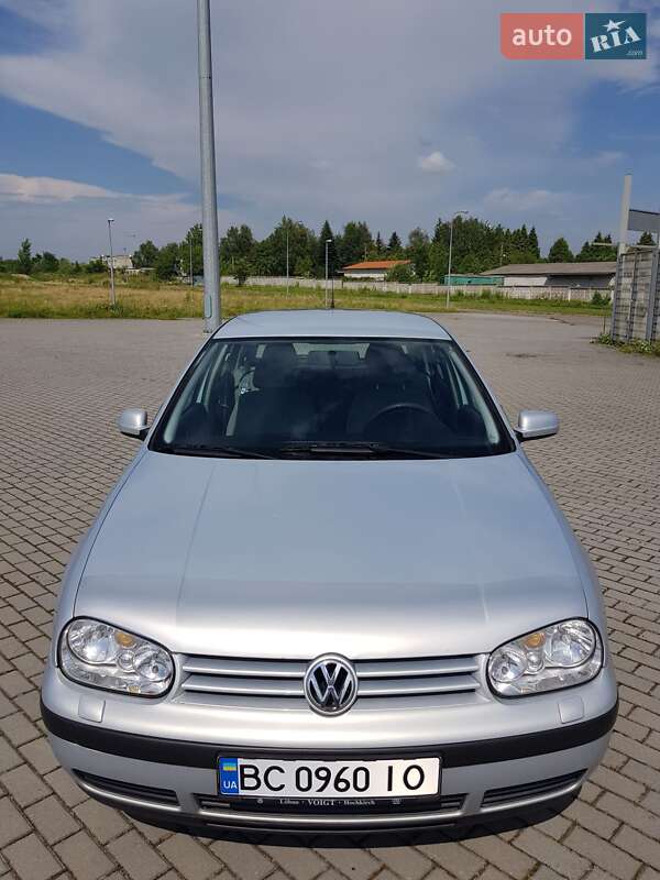 Volkswagen Golf 1998