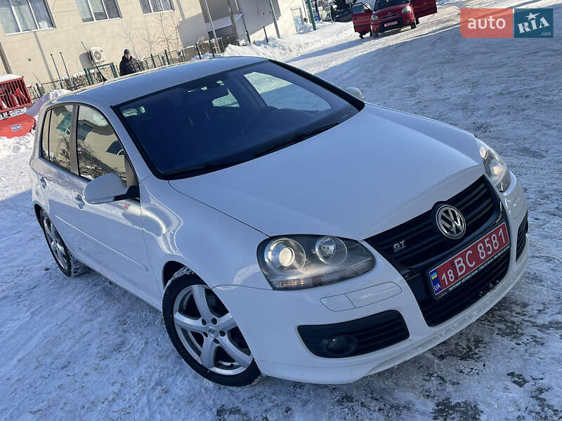 Хэтчбек Volkswagen Golf 2009 в Житомире