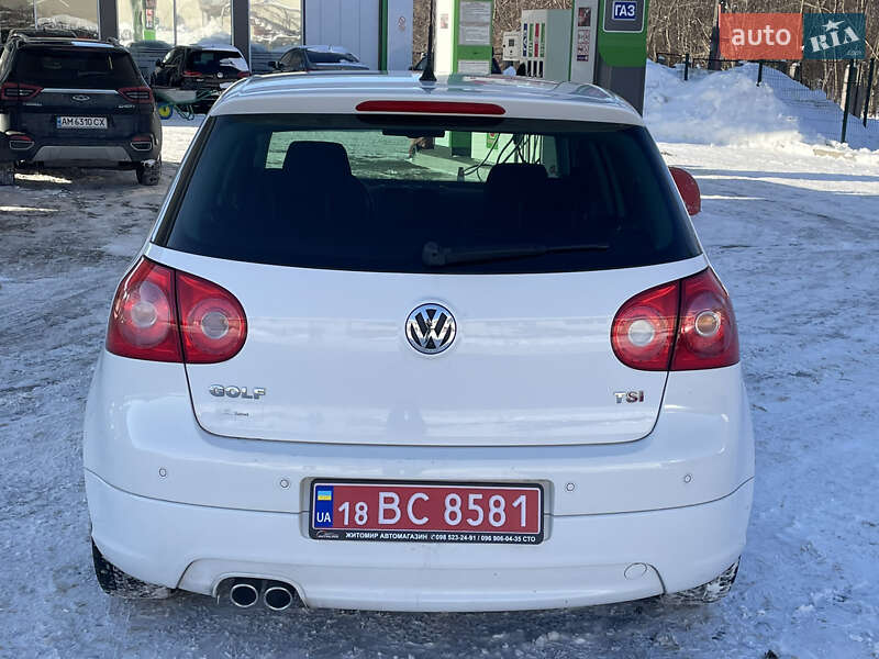 Хэтчбек Volkswagen Golf 2009 в Житомире