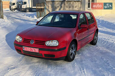 Хэтчбек Volkswagen Golf 2003 в Фастове