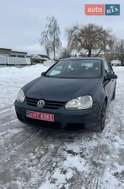 Хэтчбек Volkswagen Golf 2008 в Владимире