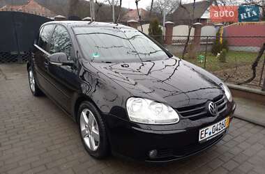 Хэтчбек Volkswagen Golf 2008 в Мукачево