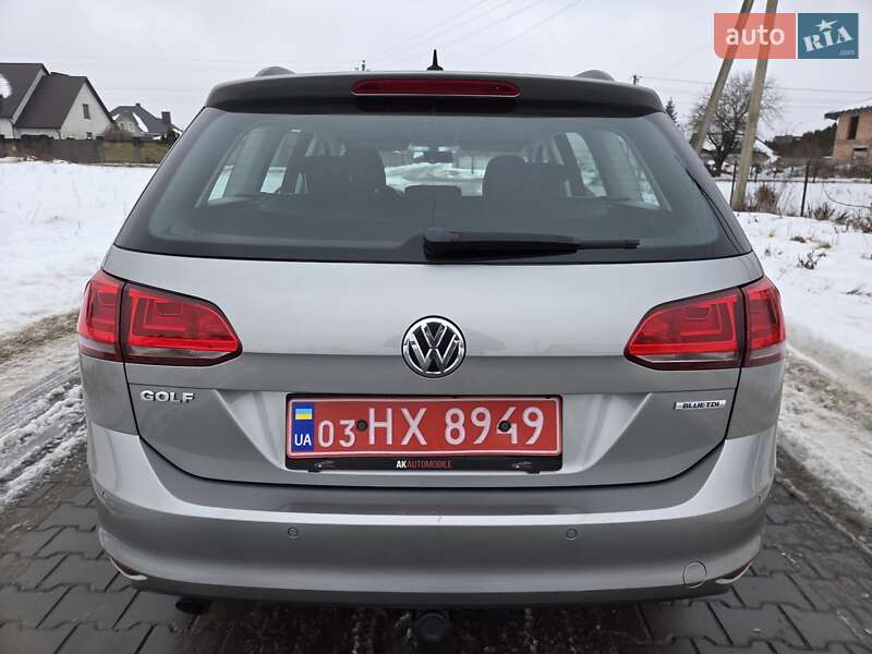 Универсал Volkswagen Golf 2015 в Луцке