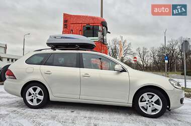 Універсал Volkswagen Golf 2011 в Львові