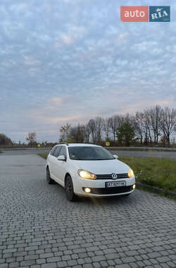 Універсал Volkswagen Golf 2009 в Перегінське