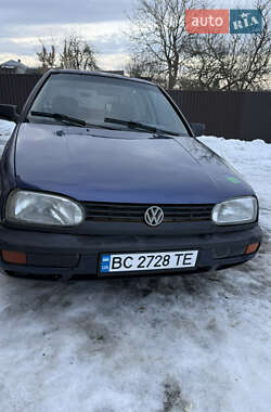 Хэтчбек Volkswagen Golf 1995 в Львове