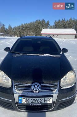 Универсал Volkswagen Golf 2009 в Заречном