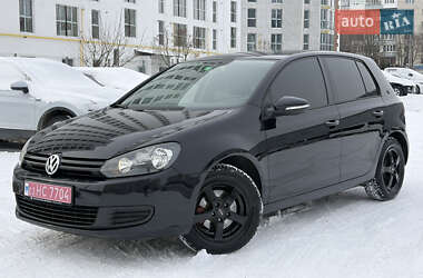 Хетчбек Volkswagen Golf 2010 в Луцьку