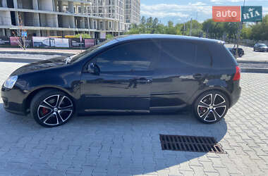 Хетчбек Volkswagen Golf 2006 в Львові