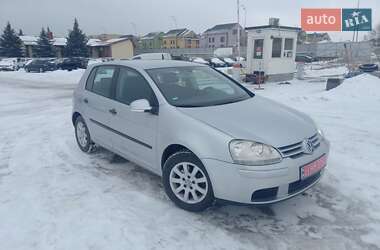 Хэтчбек Volkswagen Golf 2003 в Виннице