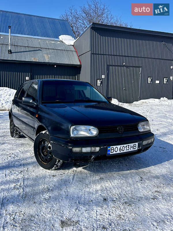 Volkswagen Golf 1993