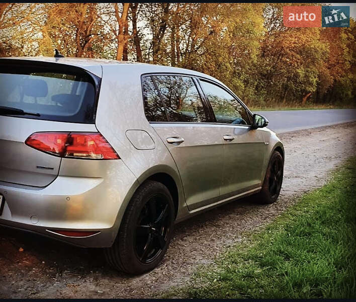 Volkswagen Golf 2014