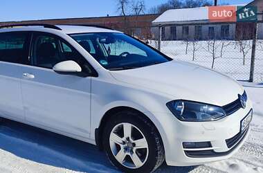 Универсал Volkswagen Golf 2015 в Виннице