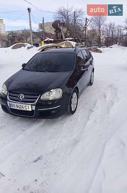 Універсал Volkswagen Golf 2009 в Чорткові