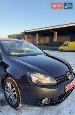Универсал Volkswagen Golf 2010 в Житомире