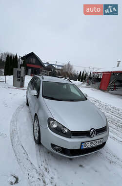 Универсал Volkswagen Golf 2010 в Самборе