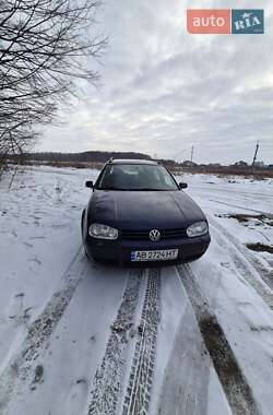 Универсал Volkswagen Golf 2000 в Виннице