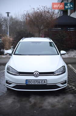 Универсал Volkswagen Golf 2017 в Кременце