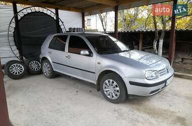 Хэтчбек Volkswagen Golf 1998 в Галиче