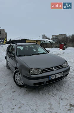 Универсал Volkswagen Golf 2004 в Нежине