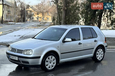 Хетчбек Volkswagen Golf 2000 в Дніпрі