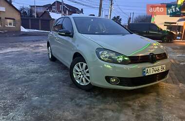 Хэтчбек Volkswagen Golf 2012 в Киеве
