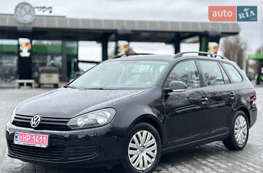 Универсал Volkswagen Golf 2010 в Луцке