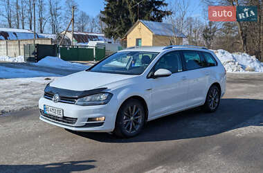 Універсал Volkswagen Golf 2015 в Яворові