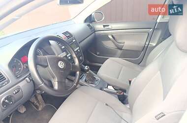 Універсал Volkswagen Golf 2009 в Горохові