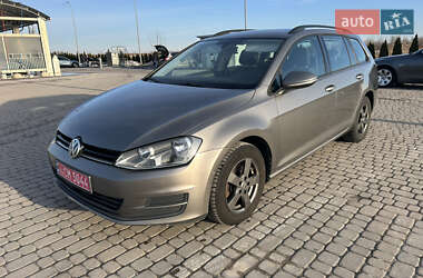 Універсал Volkswagen Golf 2015 в Городку