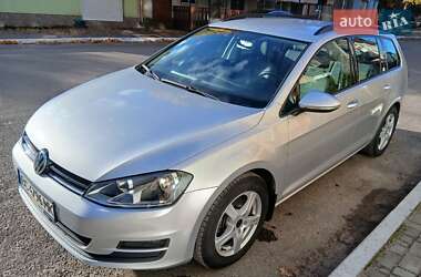 Універсал Volkswagen Golf 2015 в Львові