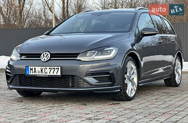 Универсал Volkswagen Golf 2020 в Луцке