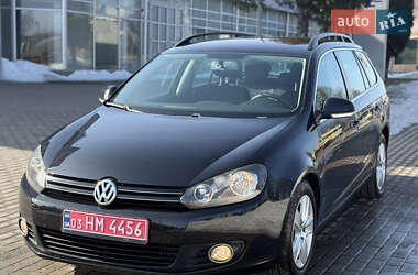Універсал Volkswagen Golf 2011 в Рівному