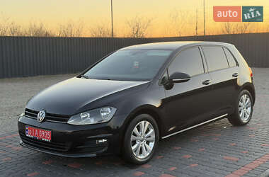 Хэтчбек Volkswagen Golf 2016 в Берегово