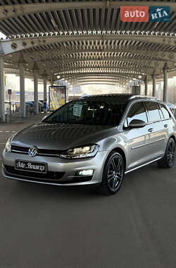 Універсал Volkswagen Golf 2015 в Запоріжжі