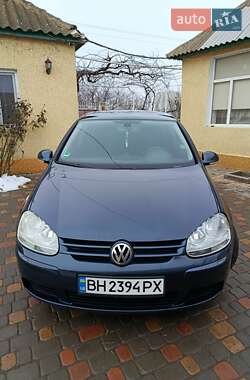 Хэтчбек Volkswagen Golf 2005 в Измаиле