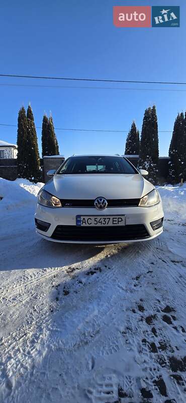 Volkswagen Golf 2016