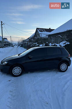 Хетчбек Volkswagen Golf 2009 в Ужгороді
