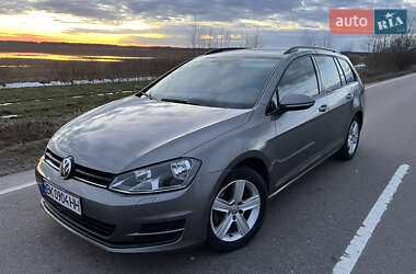 Універсал Volkswagen Golf 2014 в Сарнах