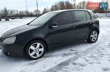 Хетчбек Volkswagen Golf 2006 в Києві