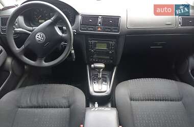 Хетчбек Volkswagen Golf 2002 в Хмельницькому