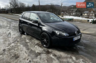 Хэтчбек Volkswagen Golf 2009 в Косове