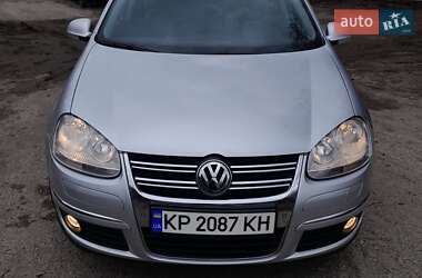 Универсал Volkswagen Golf 2009 в Запорожье
