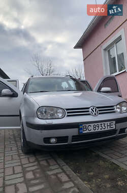 Универсал Volkswagen Golf 2000 в Львове
