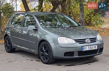 Хетчбек Volkswagen Golf 2004 в Лубнах