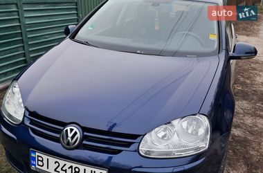 Хэтчбек Volkswagen Golf 2005 в Лубнах